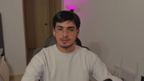 thiaan__ online show from 08-07-26, 12:34