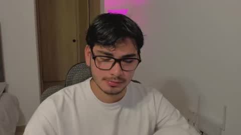 thiaan__ online show from 08-08-26, 01:08