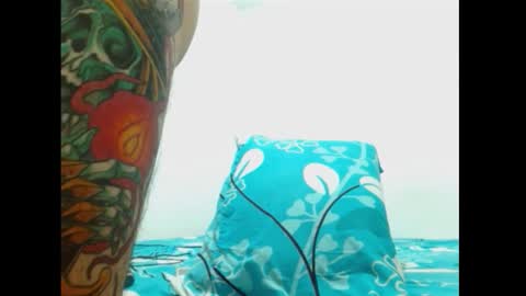 thiago_deseo69 online show from 11-04-25, 09:25