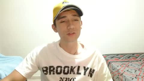 thiago_deseo69 online show from 05-15-26, 12:39