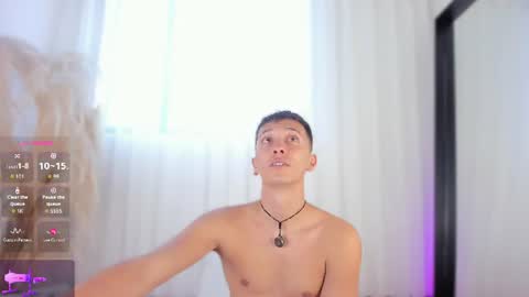 Snapshot of thiago_jones chatting on 06-10-26, 05:34 SanThiago online show from 06-10-26, 05:34