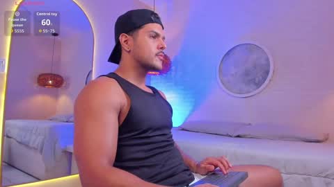 Thiago online show from 10-11-25, 11:20