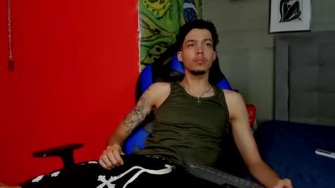 Snapshot of thiago_preston chatting on 04-16-26, 08:42 Thiago online show from 04-16-26, 08:42