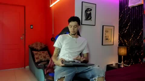 Snapshot of thiago_preston chatting on 04-24-26, 08:00 Thiago online show from 04-24-26, 08:00
