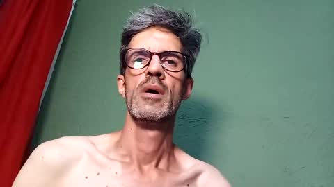 Snapshot of thiago_sexlover chatting on 12-20-24, 12:52 Thiago sexlover online show from 12-20-24, 12:52