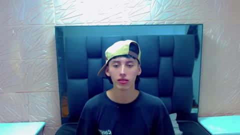 Snapshot of thiago_twink38 chatting on 02-22-26, 08:02 thiago_twink38 online show from 02-22-26, 08:02