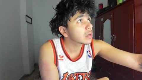 Thiago online show from 10-04-25, 02:15