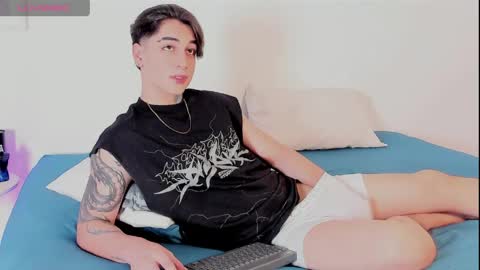 Thiago Winteer online show from 05-10-26, 05:23