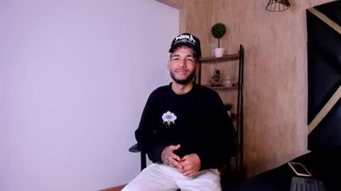 ThiagoFerreti online show from 09-26-25, 03:32