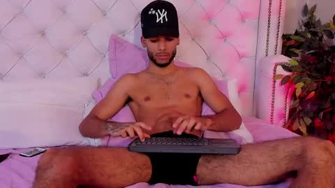 ThiagoFerreti online show from 05-16-26, 02:19