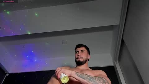 THIAGO MENESES online show from 04-15-26, 02:29