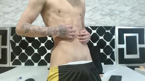 Thiago   online show from 02-15-25, 06:23