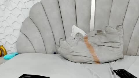 Thiago   online show from 03-11-26, 08:20