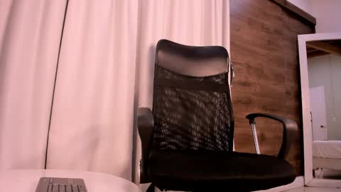thiagovega_ online show from 05-11-26, 03:34