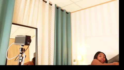 ThianaLopez online show from 03-07-25, 02:04