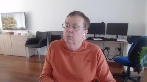 Play online show from 12-18-24, 11:34