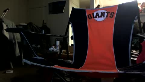 thickasatallcan online show from 04-24-26, 09:01