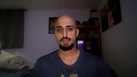 Snapshot of thickdickeddom chatting on 09-17-25, 09:00 ThickDickedDom online show from 09-17-25, 09:00