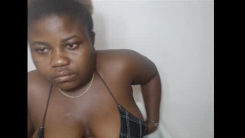 Snapshot of thickebonny7 chatting on 02-03-26, 10:31 thickebonny7 online show from 02-03-26, 10:31