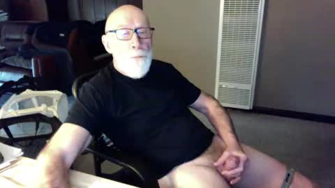 Snapshot of thickmorningwoodinyoualways chatting on 02-18-25, 03:21 Thickmorningwoodinyou always online show from 02-18-25, 03:21