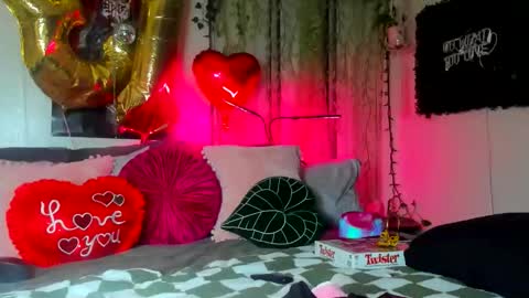 Snapshot of thickneyaadams chatting on 02-05-26, 06:07 thickneyaadams online show from 02-05-26, 06:07