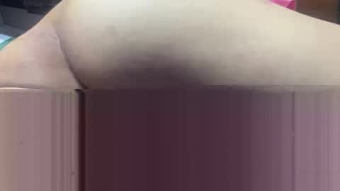 Snapshot of thicknhardforu chatting on 10-24-25, 01:03 thicknhardforu online show from 10-24-25, 01:03