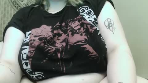 Ophelia online show from 02-19-25, 10:09