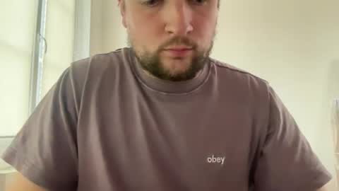 Snapshot of thierrylumiere chatting on 02-18-26, 03:41 thierrylumiere online show from 02-18-26, 03:41