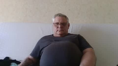 Snapshot of thierrysymp chatting on 07-17-26, 05:18 Thierrysymp online show from 07-17-26, 05:18
