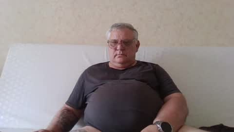 Snapshot of thierrysymp chatting on 08-02-26, 05:22 Thierrysymp online show from 08-02-26, 05:22