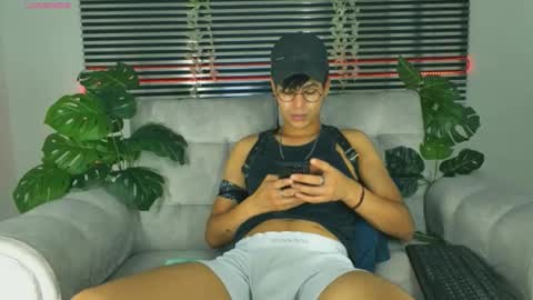 Thiago Saenzz online show from 04-07-26, 06:08