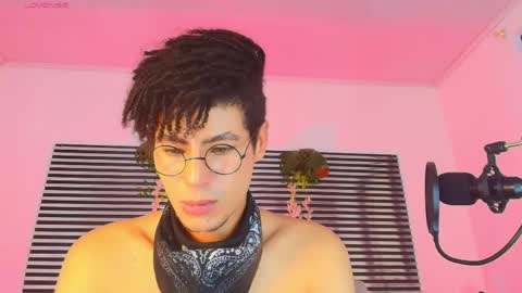 Thiago Saenzz online show from 05-30-26, 05:21