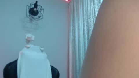 sara online show from 04-21-26, 02:15