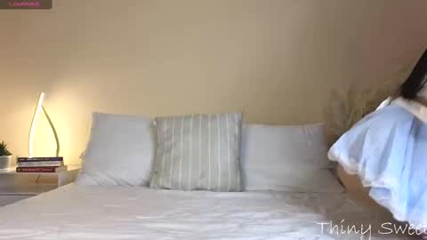 TIFFANY  online show from 09-26-25, 11:03