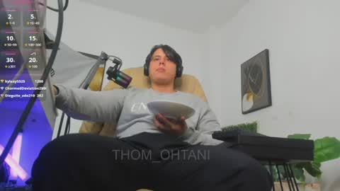 Snapshot of thom_ohtani chatting on 06-18-26, 11:42 thom_ohtani online show from 06-18-26, 11:42