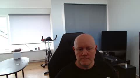thomas315627 online show from 06-11-26, 02:15