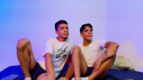 Snapshot of thomas_elg chatting on 10-08-25, 05:38 THOMAS JOHANN online show from 10-08-25, 05:38