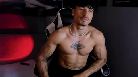 Thomas 3  JUST STAY AND BE MY LAST LOVE online show from 04-20-26, 07:48