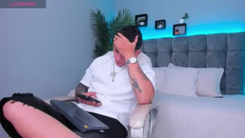 Thomas online show from 02-11-26, 12:32