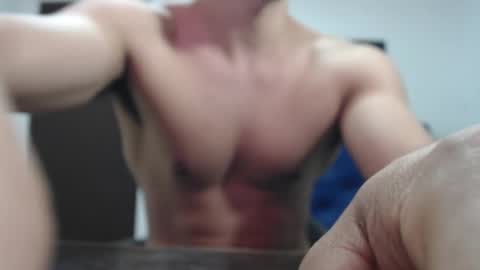 Snapshot of thomas_neuman chatting on 12-04-24, 03:32 Thomas online show from 12-04-24, 03:32