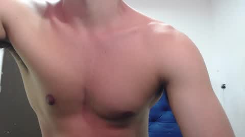 Snapshot of thomas_neuman chatting on 12-23-24, 08:14 Thomas online show from 12-23-24, 08:14