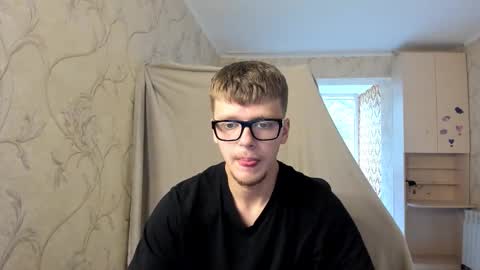 Snapshot of thomas_shelbivip chatting on 10-05-25, 08:45 Tomas online show from 10-05-25, 08:45