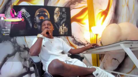 Snapshot of thomas_shelbys chatting on 10-25-25, 03:58 Thomas online show from 10-25-25, 03:58