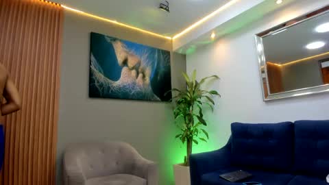 Thomas Valkov online show from 04-24-26, 11:56