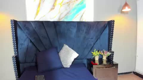 Snapshot of thomas_woolf chatting on 07-20-26, 07:27 thomas_woolf online show from 07-20-26, 07:27