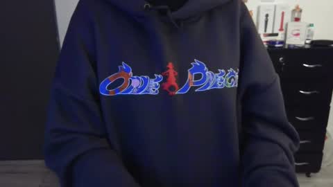 Snapshot of thomascooper_cams chatting on 01-25-25, 12:27 VALERIA online show from 01-25-25, 12:27