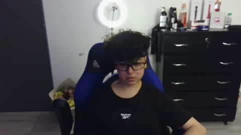 Snapshot of thomascooper_cams chatting on 01-25-25, 06:34 VALERIA online show from 01-25-25, 06:34