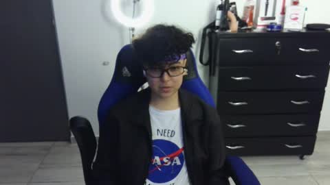 Snapshot of thomascooper_cams chatting on 01-28-25, 02:21 VALERIA online show from 01-28-25, 02:21