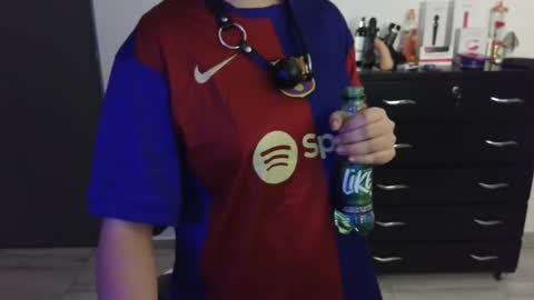 Snapshot of thomascooper_cams chatting on 01-30-25, 03:33 VALERIA online show from 01-30-25, 03:33