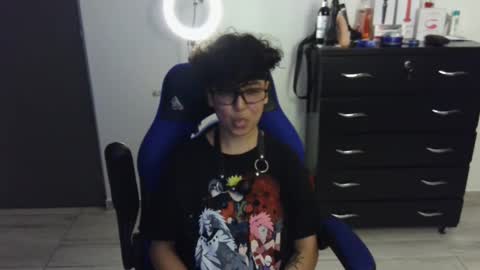 Snapshot of thomascooper_cams chatting on 02-02-25, 01:23 VALERIA online show from 02-02-25, 01:23